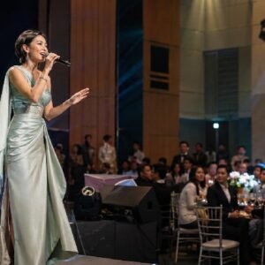 artist-and-singer